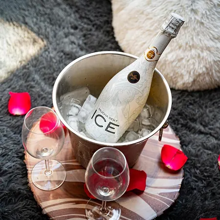 Kingdom River Deluxe